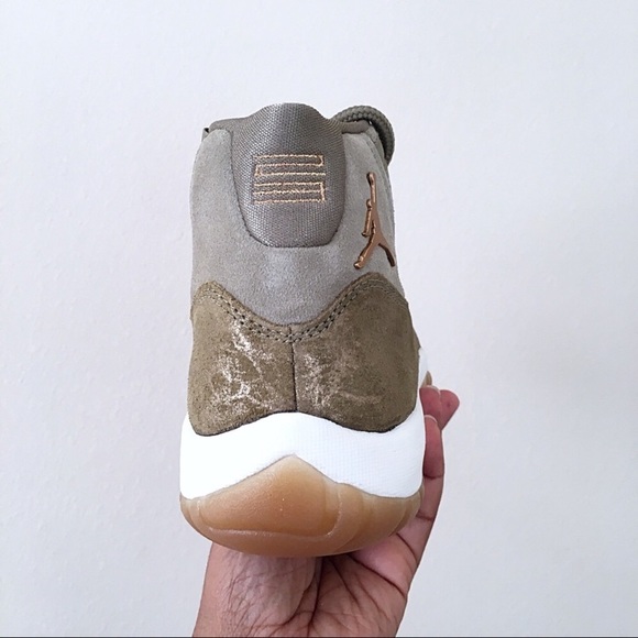 womens retro 11 olive